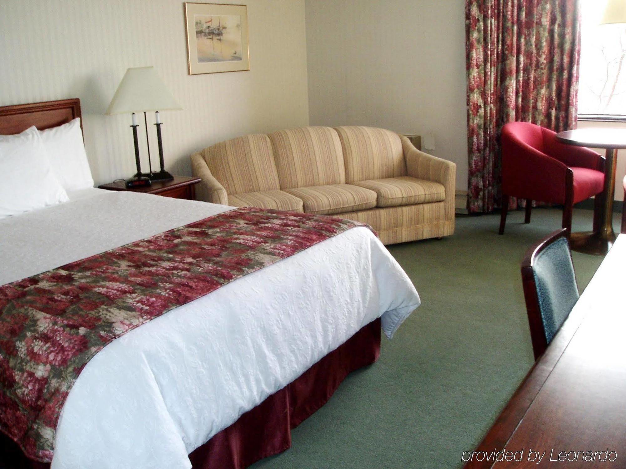 Hotel Welcominns Бушервиль Экстерьер фото
